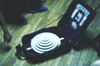 Huang Yong Ping, Portable Roulette Wheel